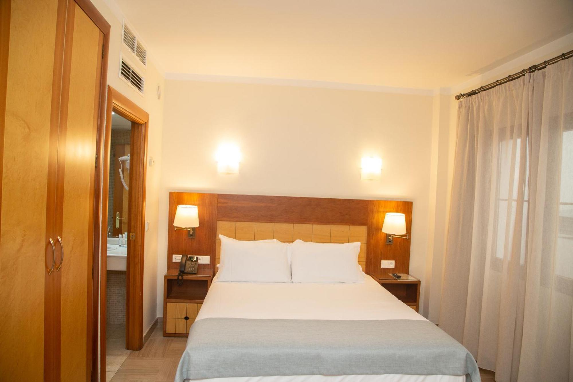 Hotel Cordoba Centro Buitenkant foto